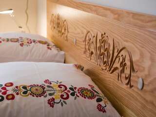 Отели типа «постель и завтрак» Pokoje Zamoyskiego - WATRA Закопане Двухместный номер с 1 кроватью и окном-2